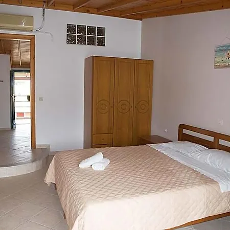 Eftihia Otel *