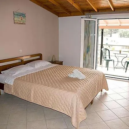 Eftihia Hotel *